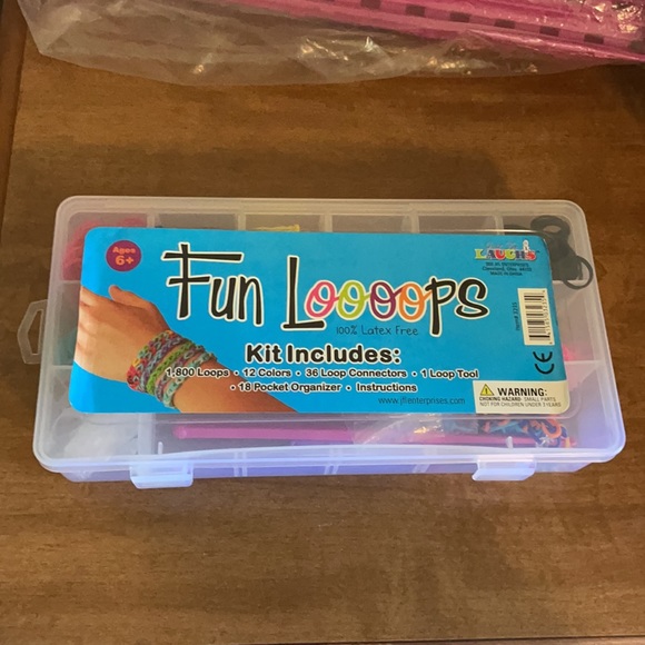 Cra-Z- loom Bracelet Maker - Picture 2 of 9